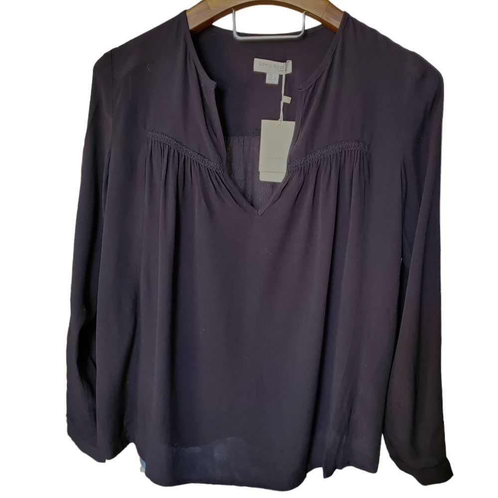 V-Neck, long sleeve, lightweight black viscose blouse-Medium | See u soon